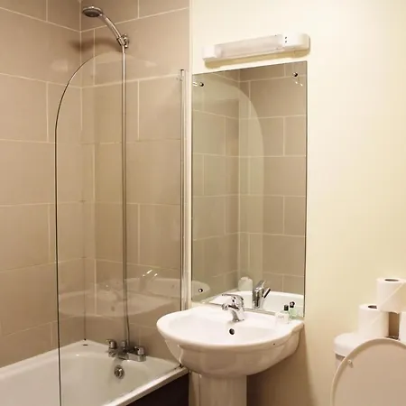 Nice Castleforbes Square Excellent Location In Apartment